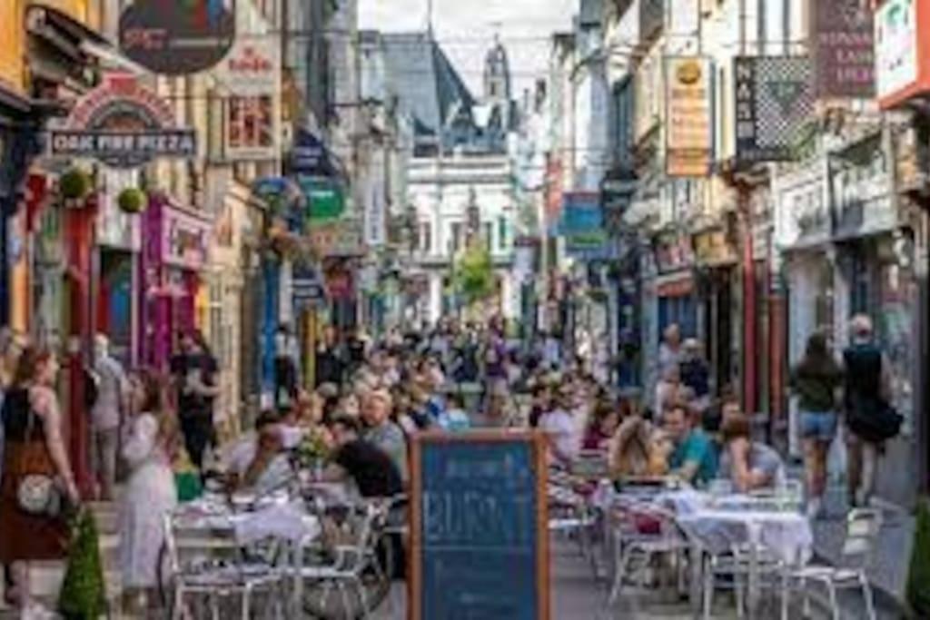 Cosy City Apartment Cork Esterno foto