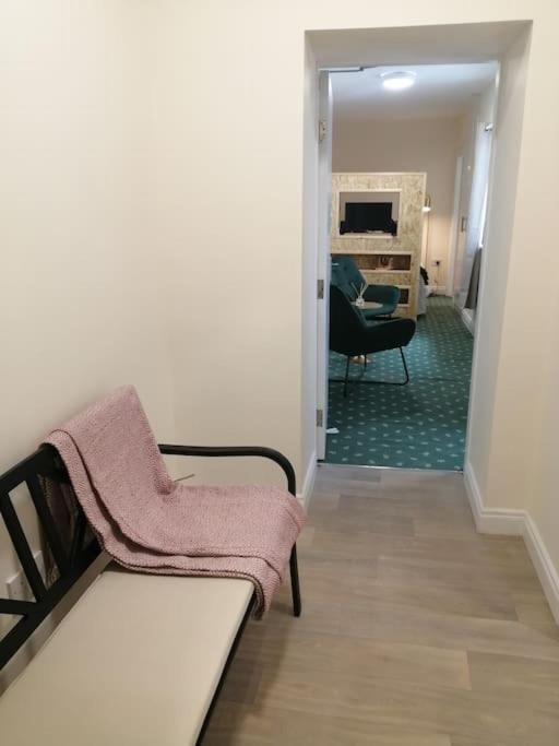 Cosy City Apartment Cork Esterno foto